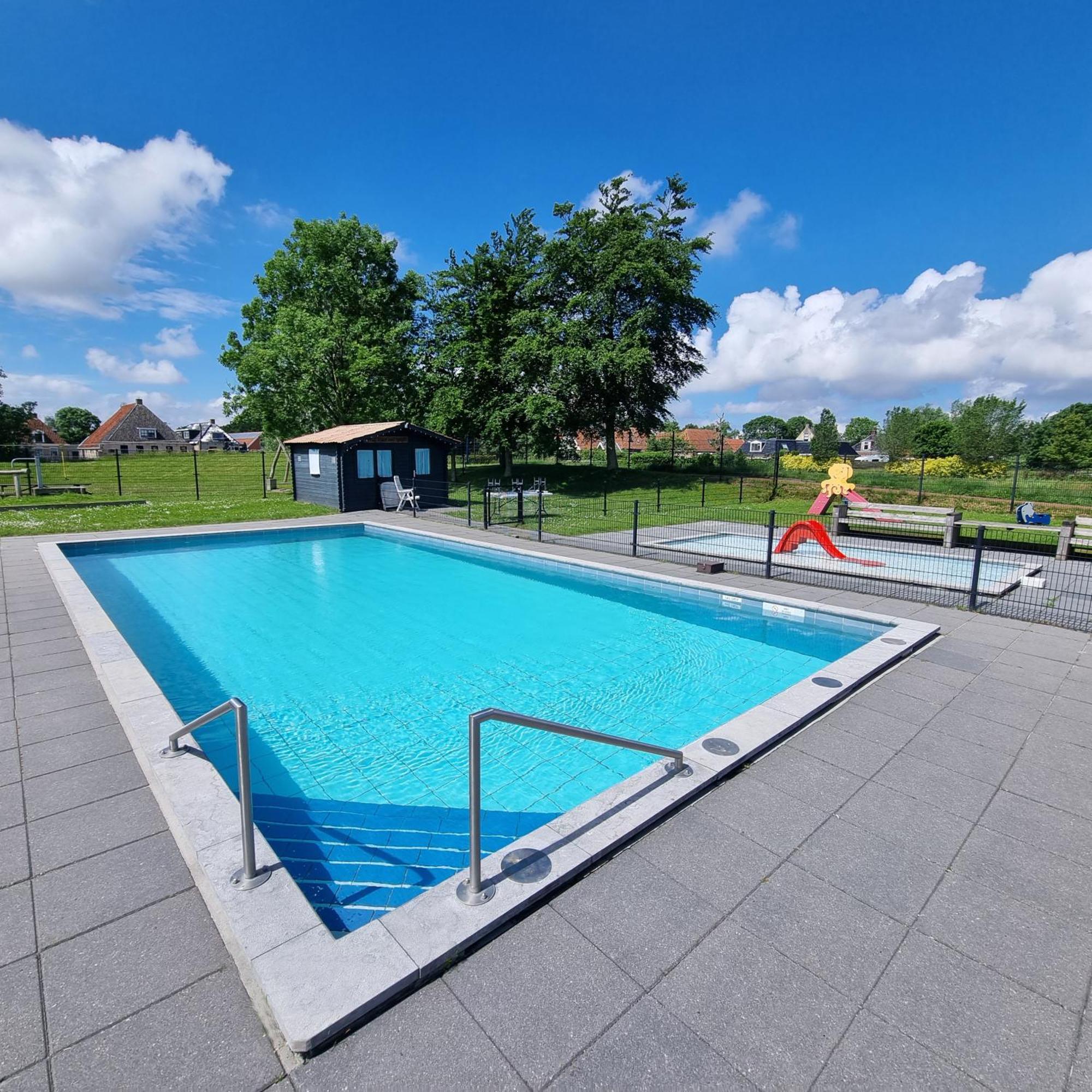 Luxus Familienvilla Mit Jacuzzi & Sauna 2 Tzummarum Eksteriør bilde